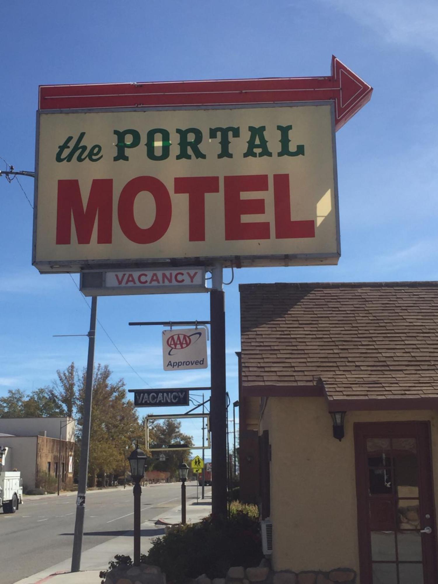 Portal Motel Lone Pine Dış mekan fotoğraf